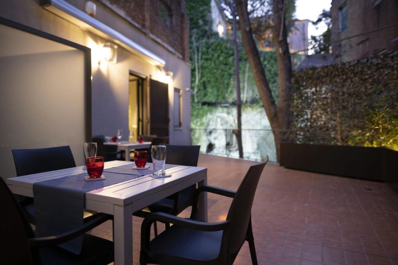 לינה וארוחת בוקר קטאניה Relais Anfitheatro מראה חיצוני תמונה